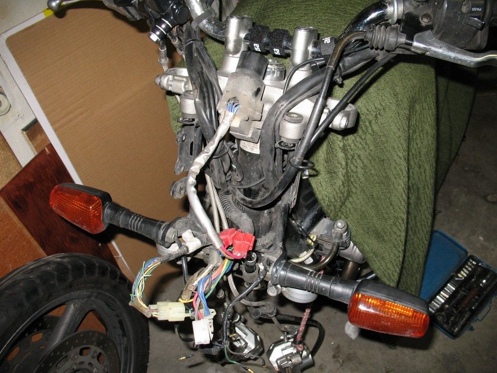 Výměna ložiska řízení 600N