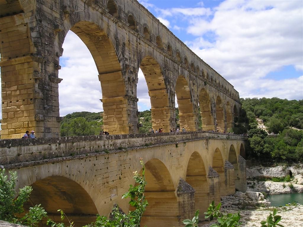 Akvadukt Pont du Gard