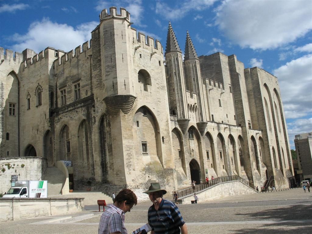 Papežský palác v Avignonu