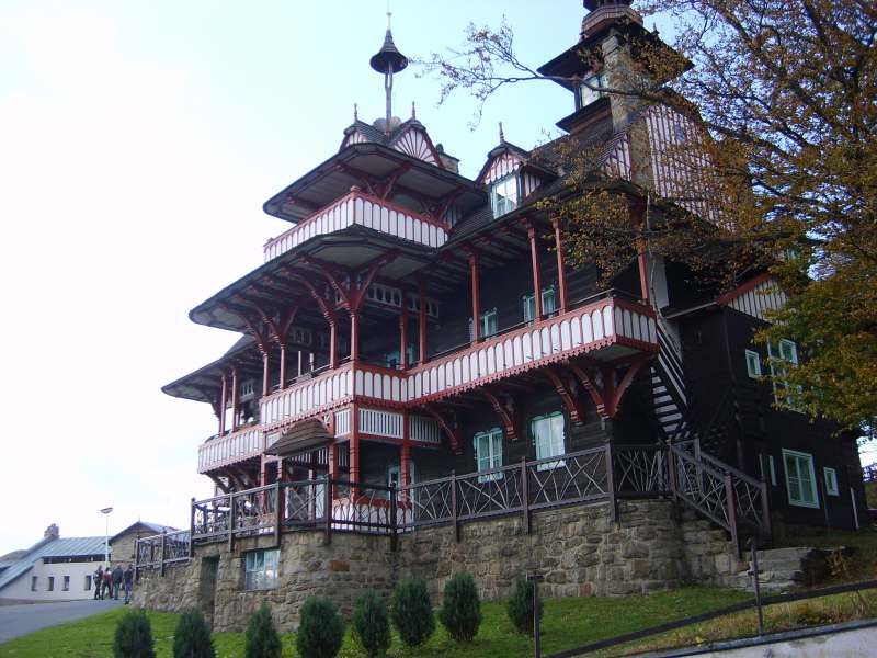 VI. XJ sraz