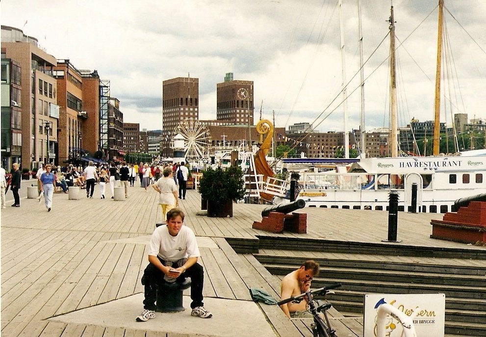 Oslo - v pozadí Nová radnice