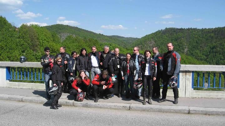 7. Xj Sraz