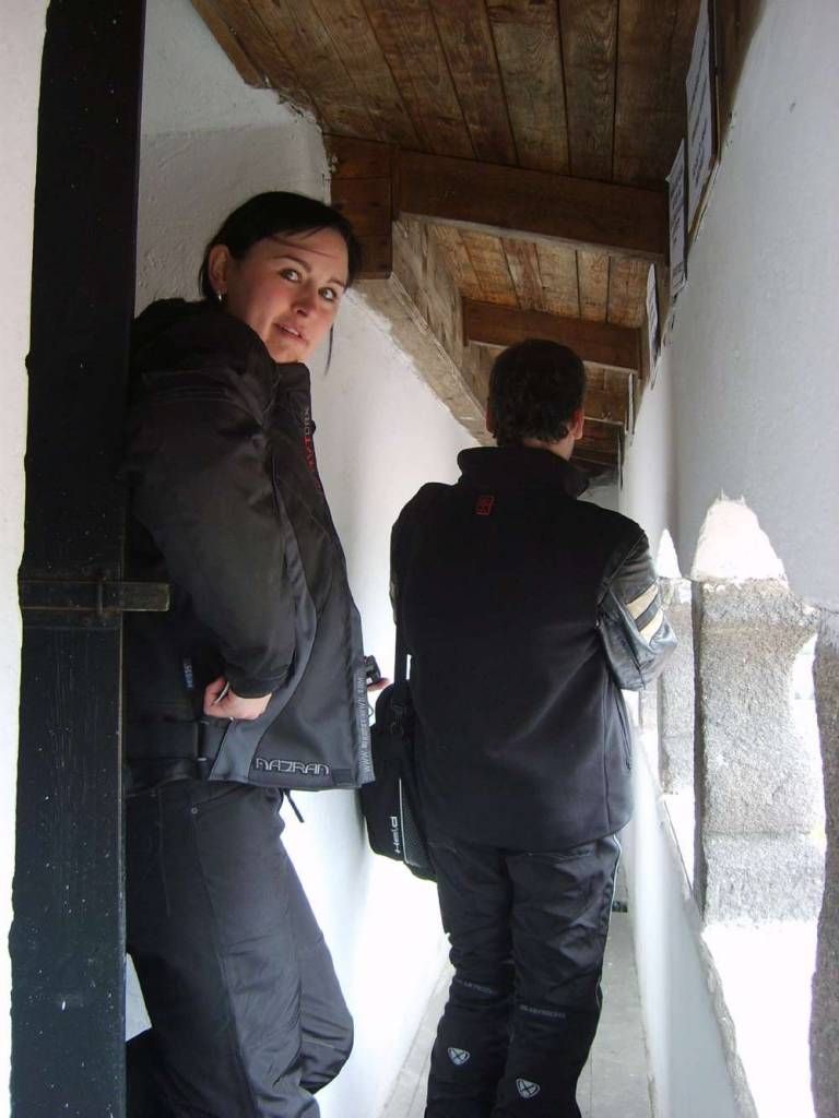 Ms Kanada