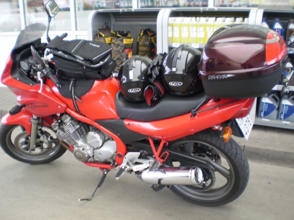 xj 600