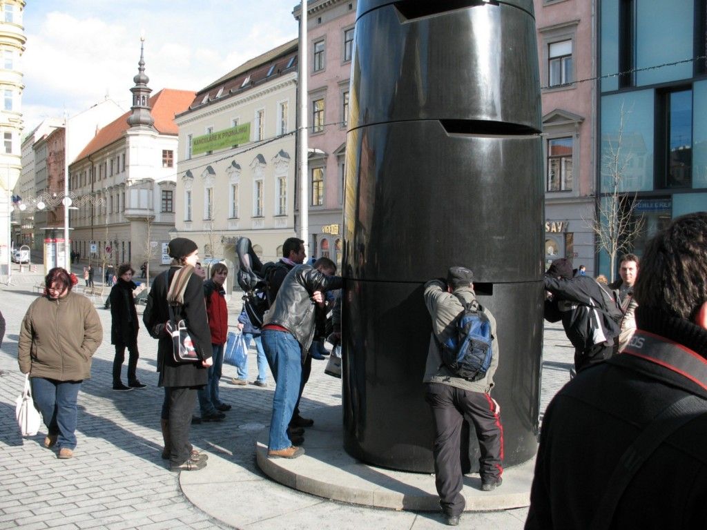 Sobota - Orloj Na Nám. Svobody