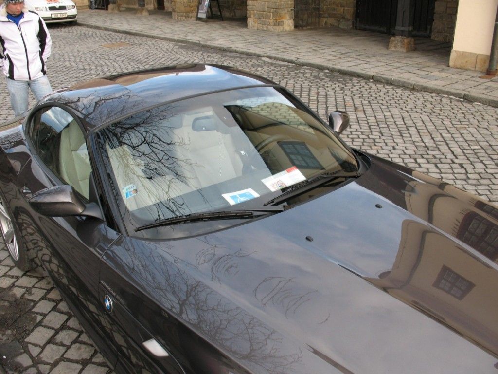 Bez Komentáře...