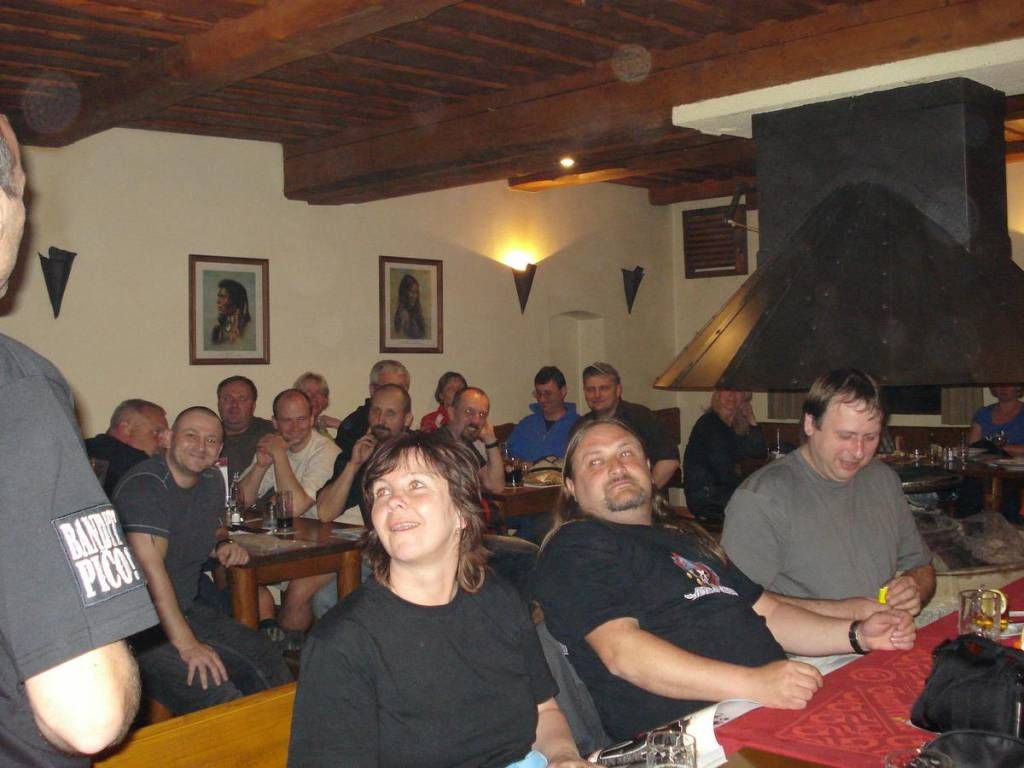 Xiii. Xj Sraz