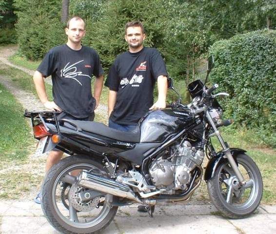 XJ + 2xtričko Yamaha den