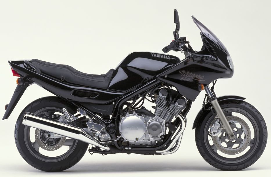XJ 900