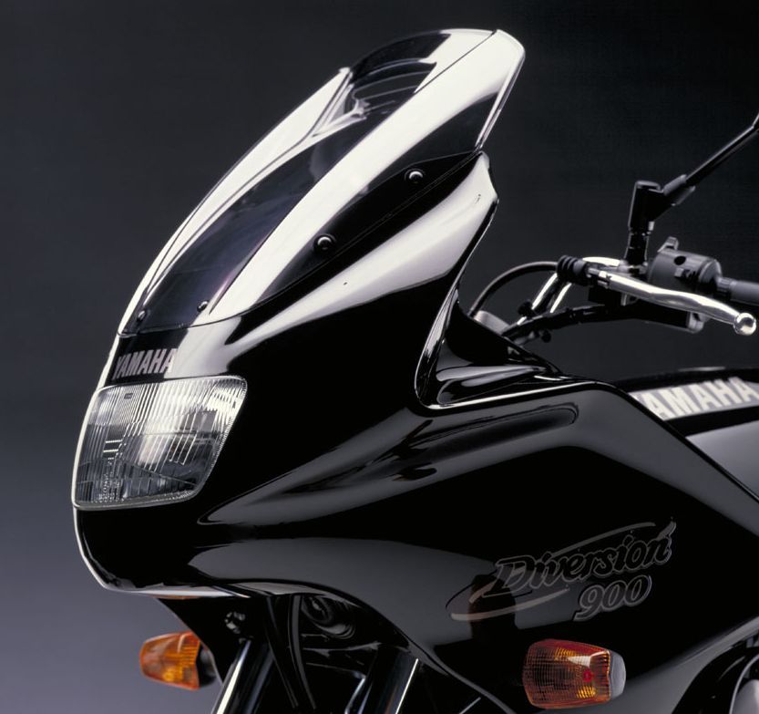 XJ 900