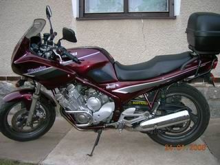 XJ 600