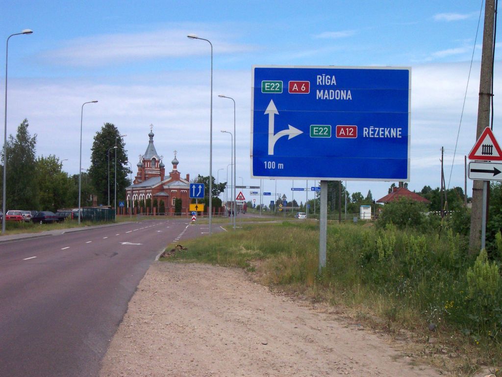 110614 008