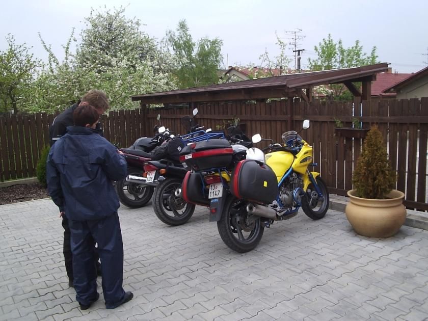 příjezd MatějeXJ a XJelena