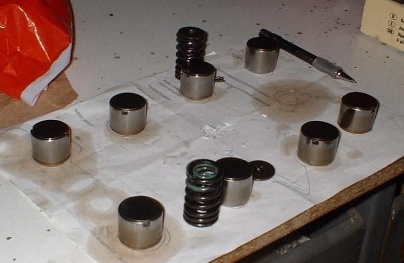 Ventilová zdvihátka XJ 600