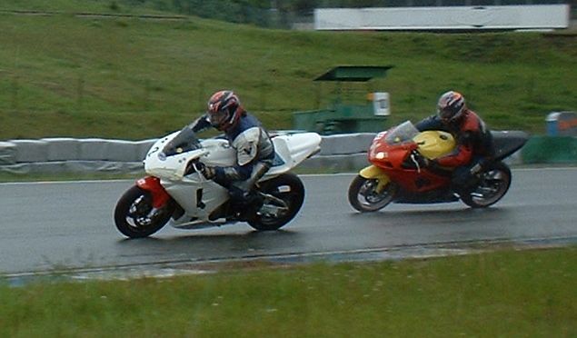 1. závod a morký trénink